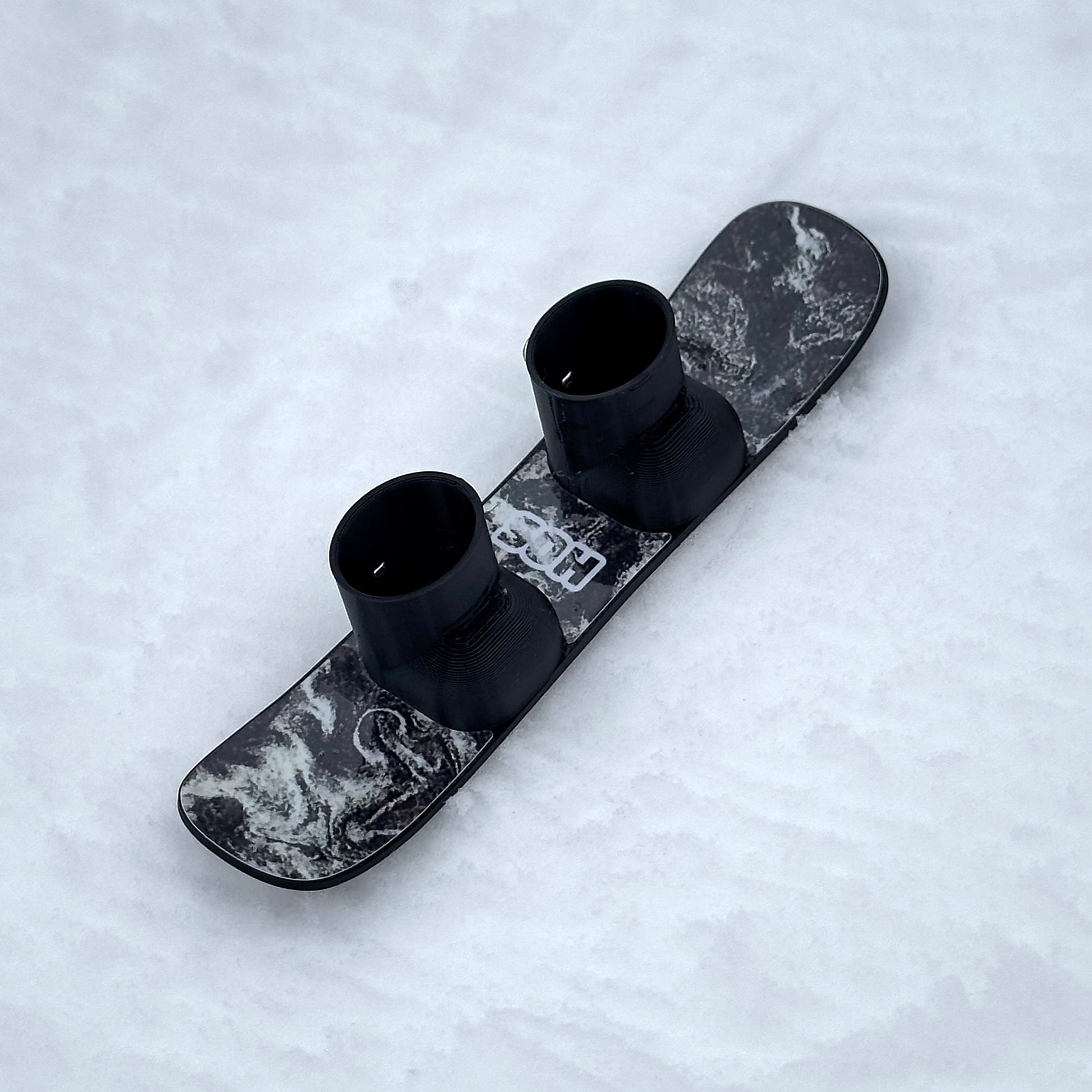 SlideofHand Finger snowboard pollen  Graphic top down sitting on snow